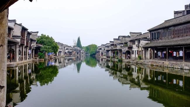 探索世界,与蜗牛一起探讨—唐诗三百首中,杜审言的代表作是哪一首?有何特点?问答平台